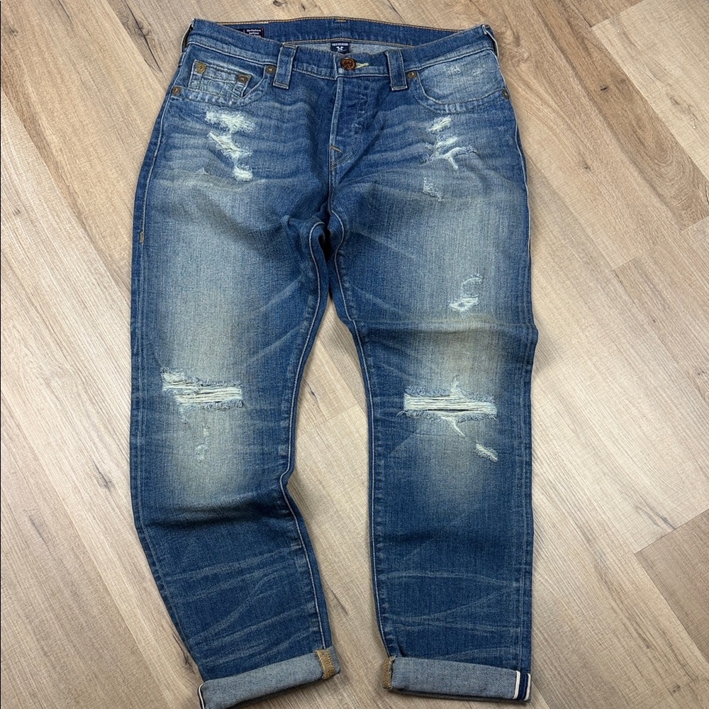 True Religion Cameron Slim Boyfriend Jeans‎ Distressed Medium Wash NWOT Size 28
